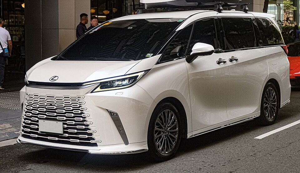 Foto de referencia de un Lexus LM