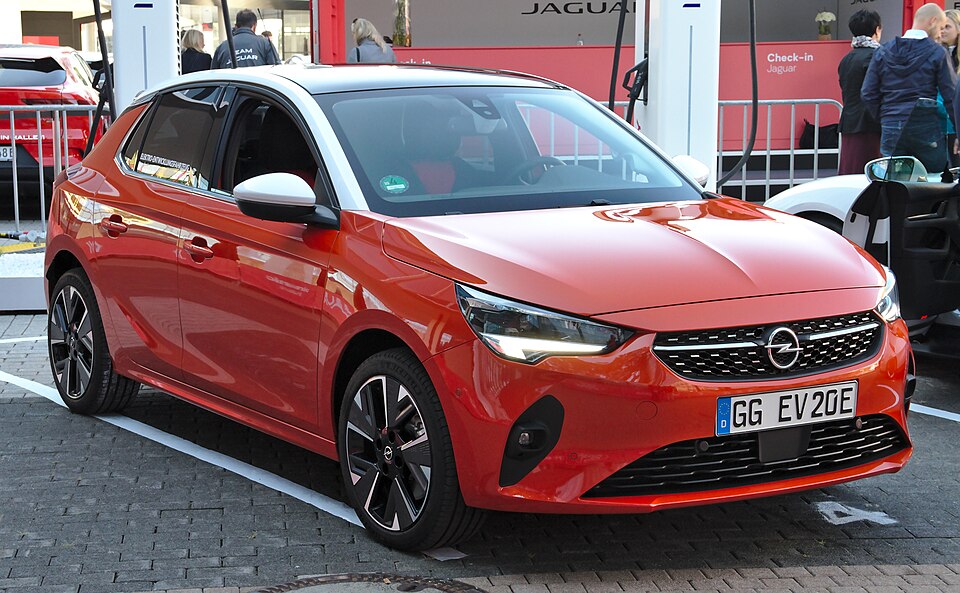 Foto de referencia de un Opel Corsa