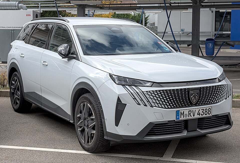 Foto de referencia de un Peugeot 5008