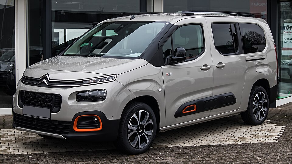 Foto de referencia de un Peugeot Rifter